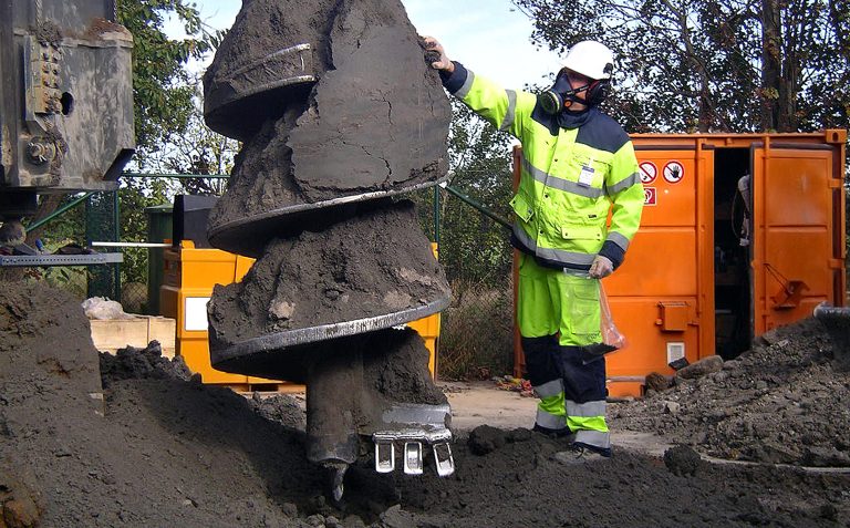 Ny rapport: Marksanering – om hälsa och säkerhet vid arbete i förorenade områden